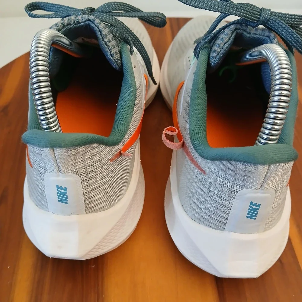 Nike Air Zoom Pegasus 39 Kids 6.5Y Grey Orange Running Shoes DM4015-003